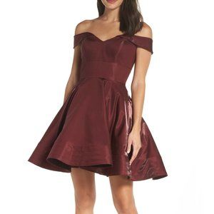 XSCAPE NEW Off The Shoulder Shimmer Party Dress